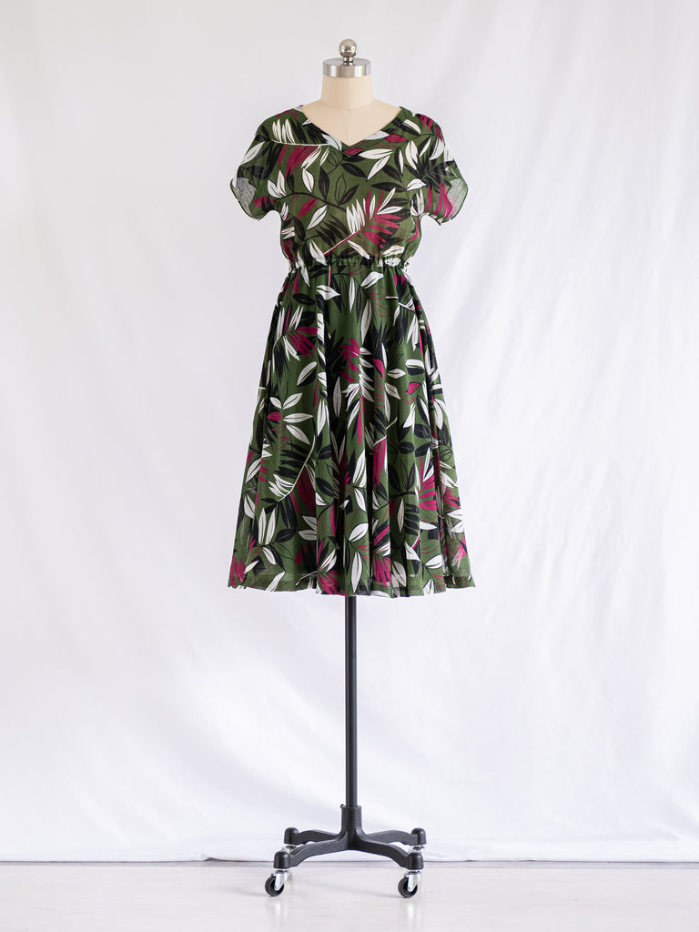 Vintage V-neck Leaf Print Polyester Green Midi Dress