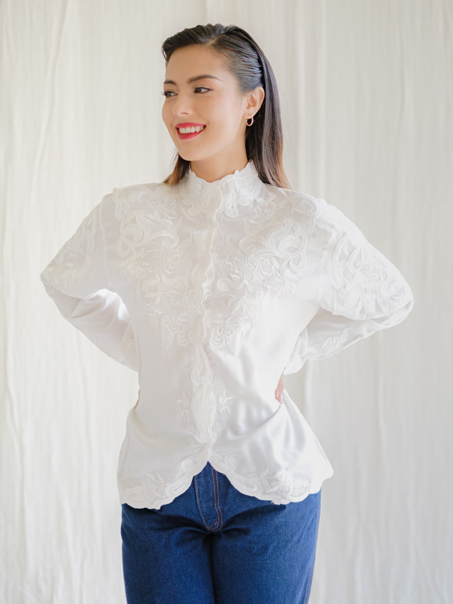 Vintage Cotton Embroidered Mandarin Neck Cuff Sleeved Blouse