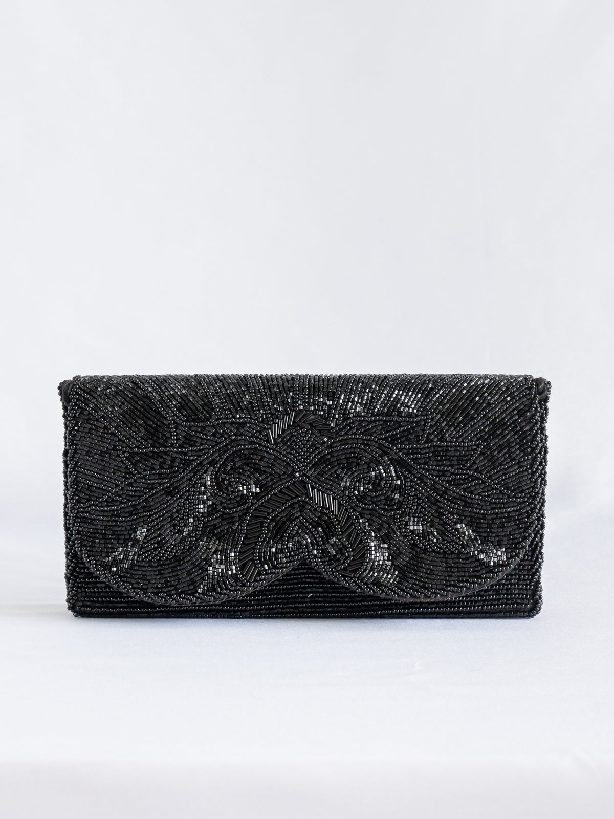 Scalloped Black Beaded Clutch – Sugar Boutique