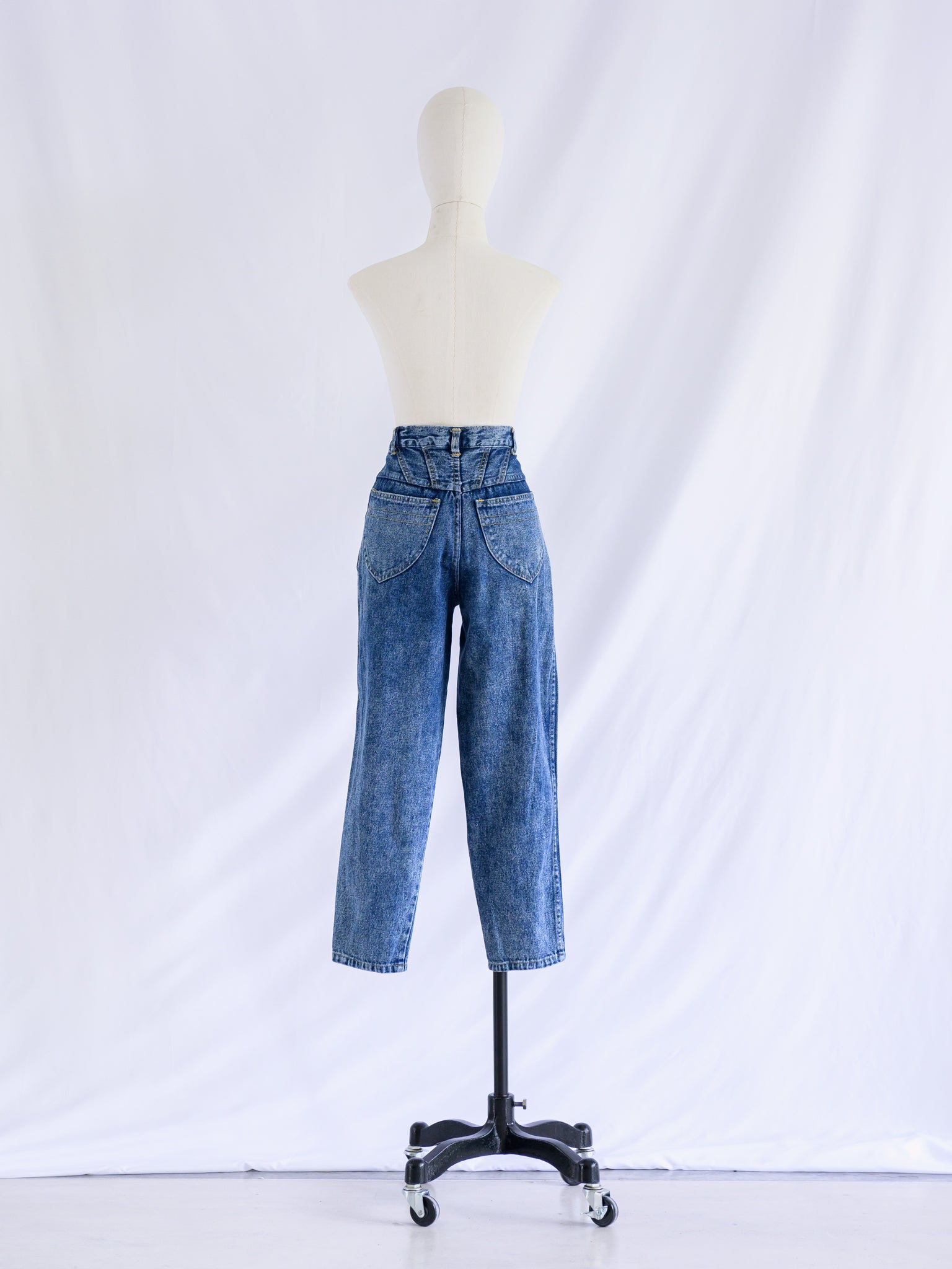 Vintage 80s Brittania High Waist Blue Jeans 12 – Bombshell Bettys Vintage