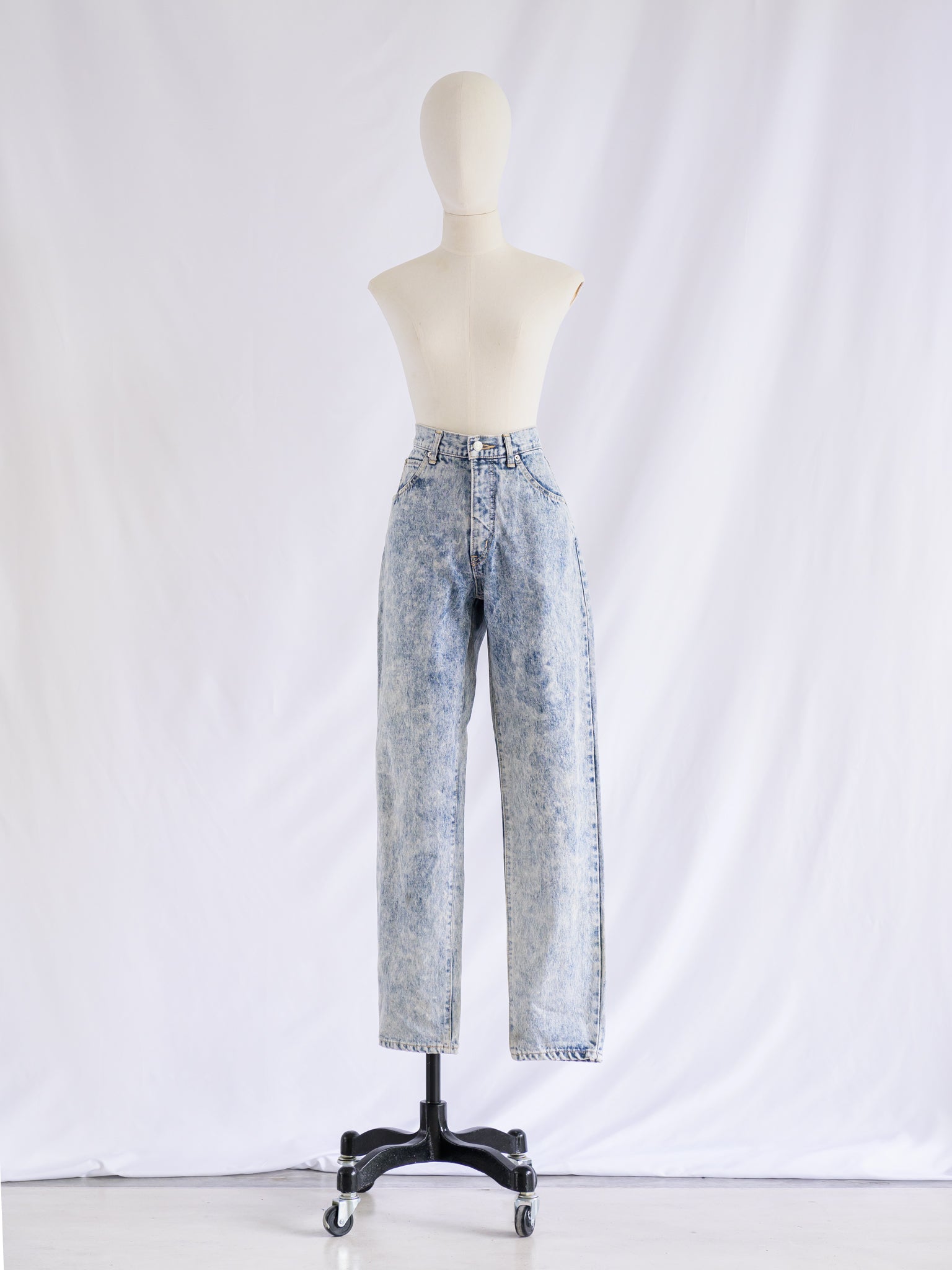 Vintage High Waist 5-Pocket Faded Slim Fit Jeans