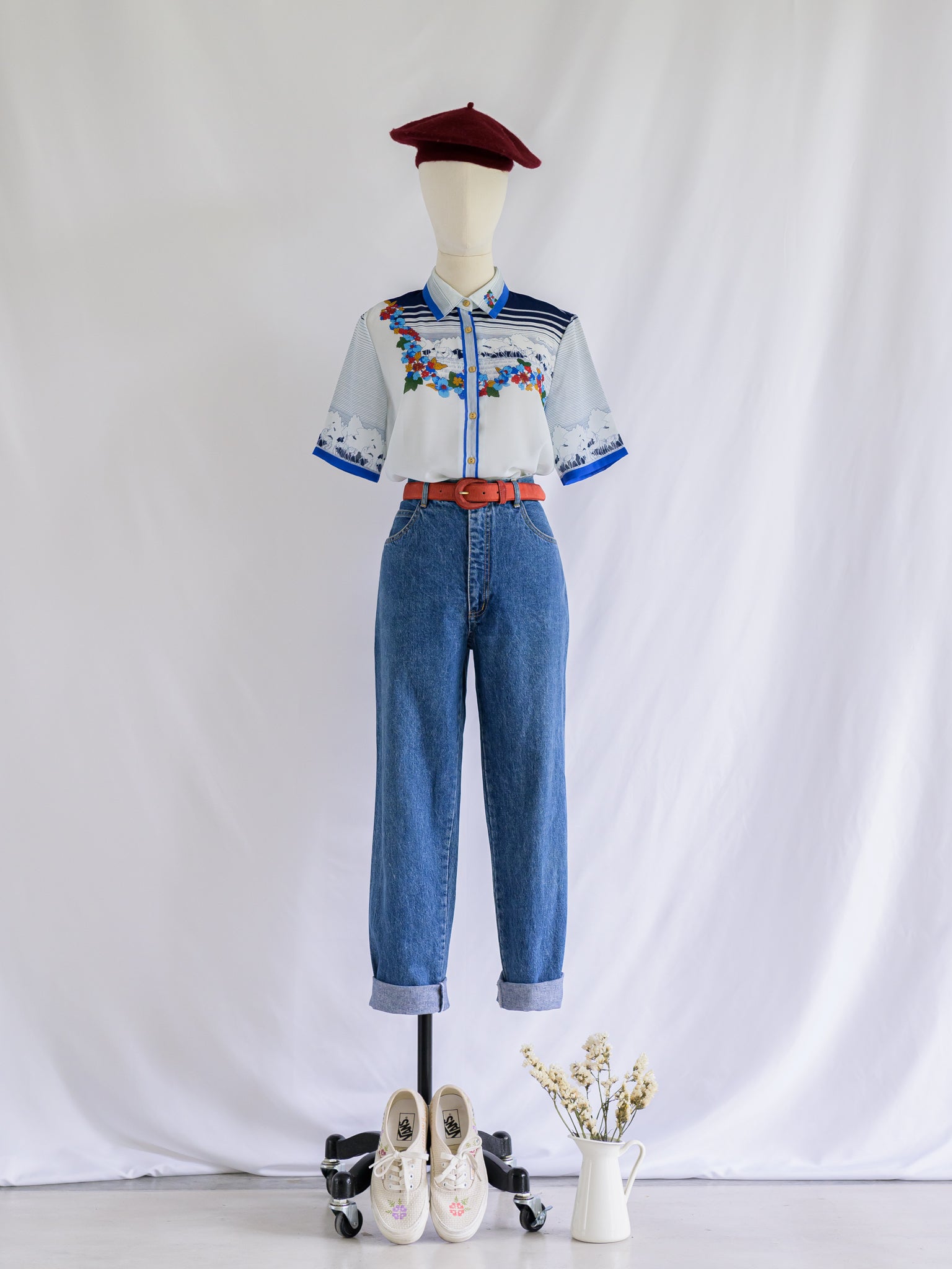 Vintage Blue 5 pocket Mid Rise Waist Denim Jeans