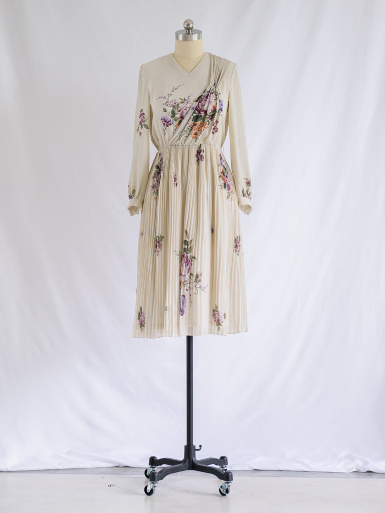 Vintage Chiffon Cream V-neck Floral Print Pleated Midi Dress