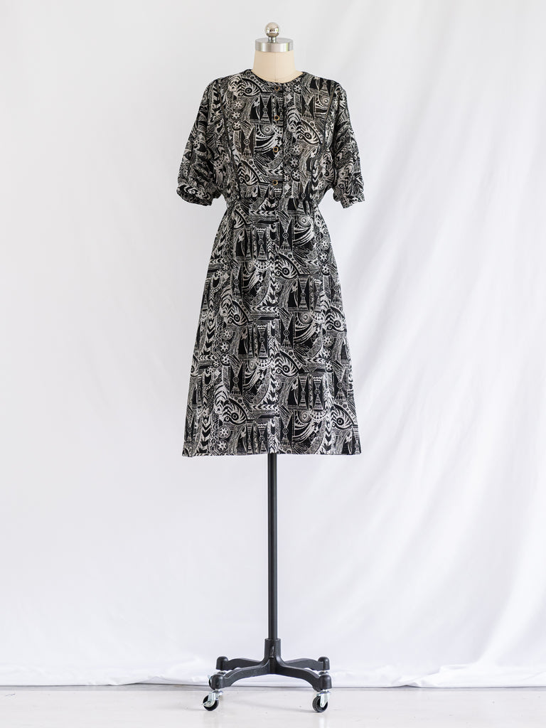 Vintage Tribal Print Black Round Neck Polyester Midi Dress