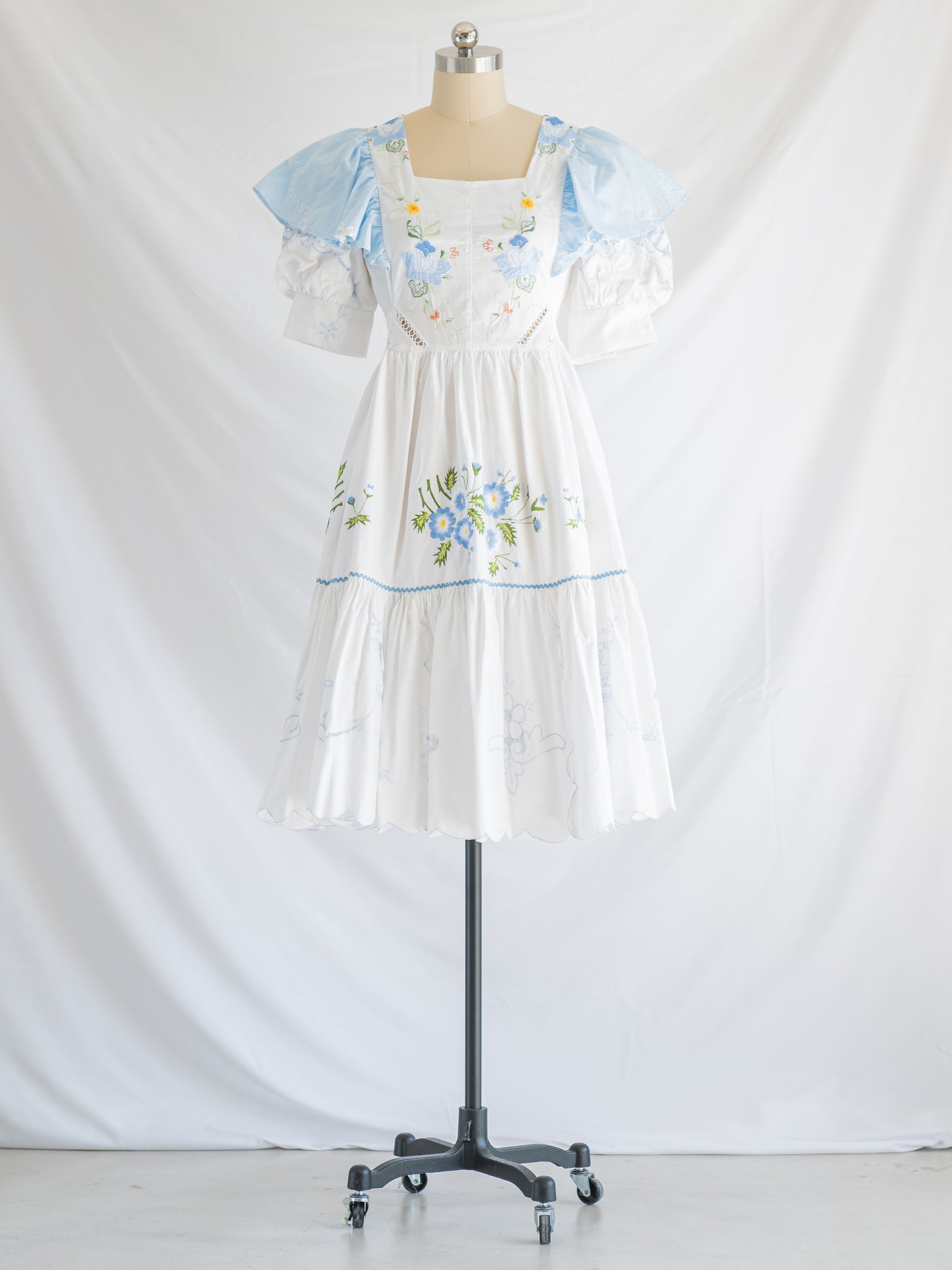 Re-design Upcycled Blue Daisy Embroidery Midi Dress