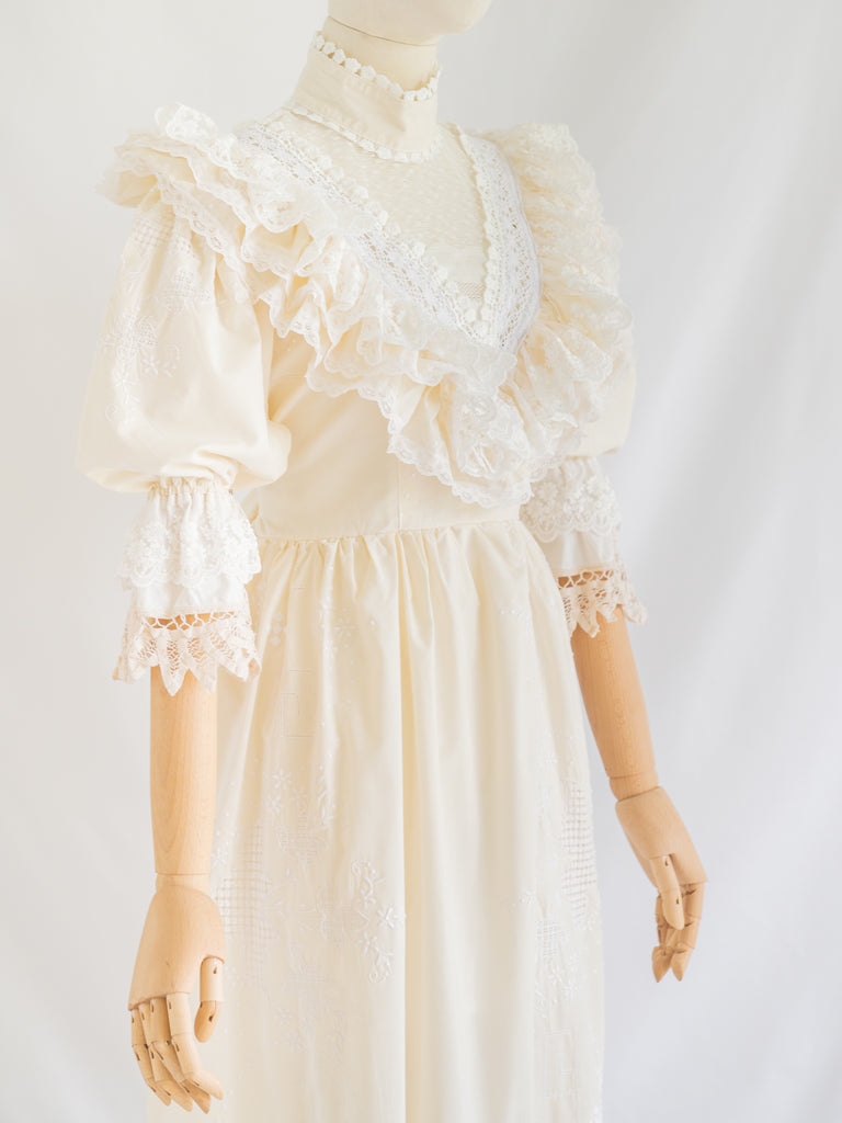Sugar Cream Re-design Upcycled Lace Detailed Cream Cotton Maxi Dress