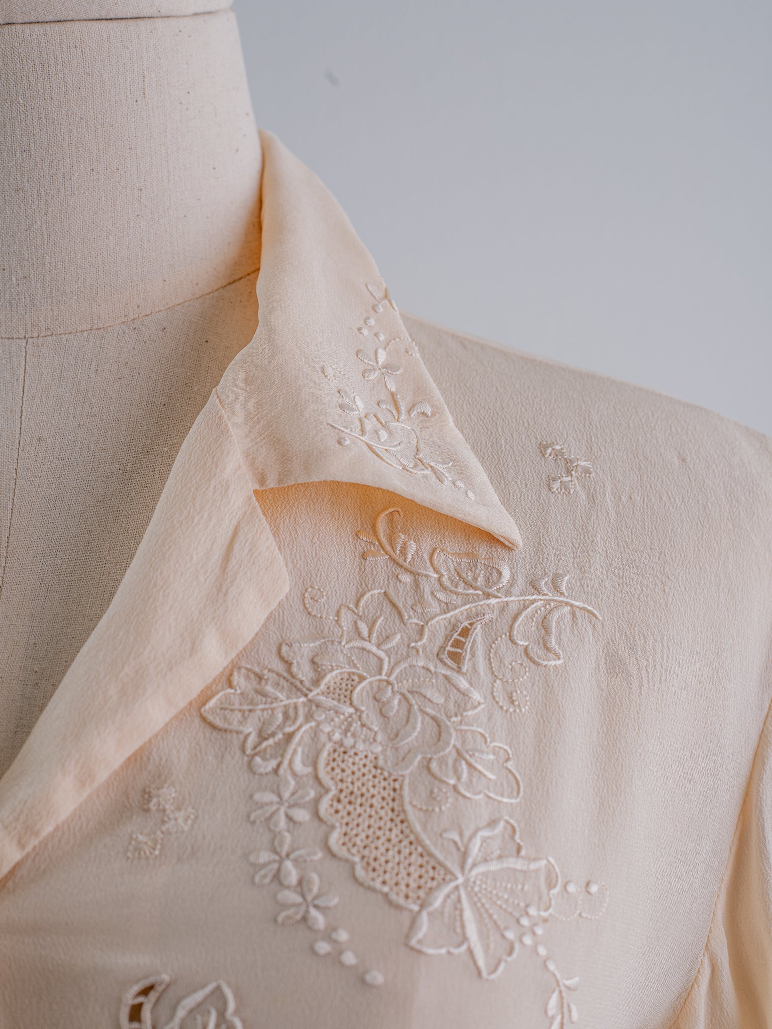 Ivory silk embroidered vintage blouse
