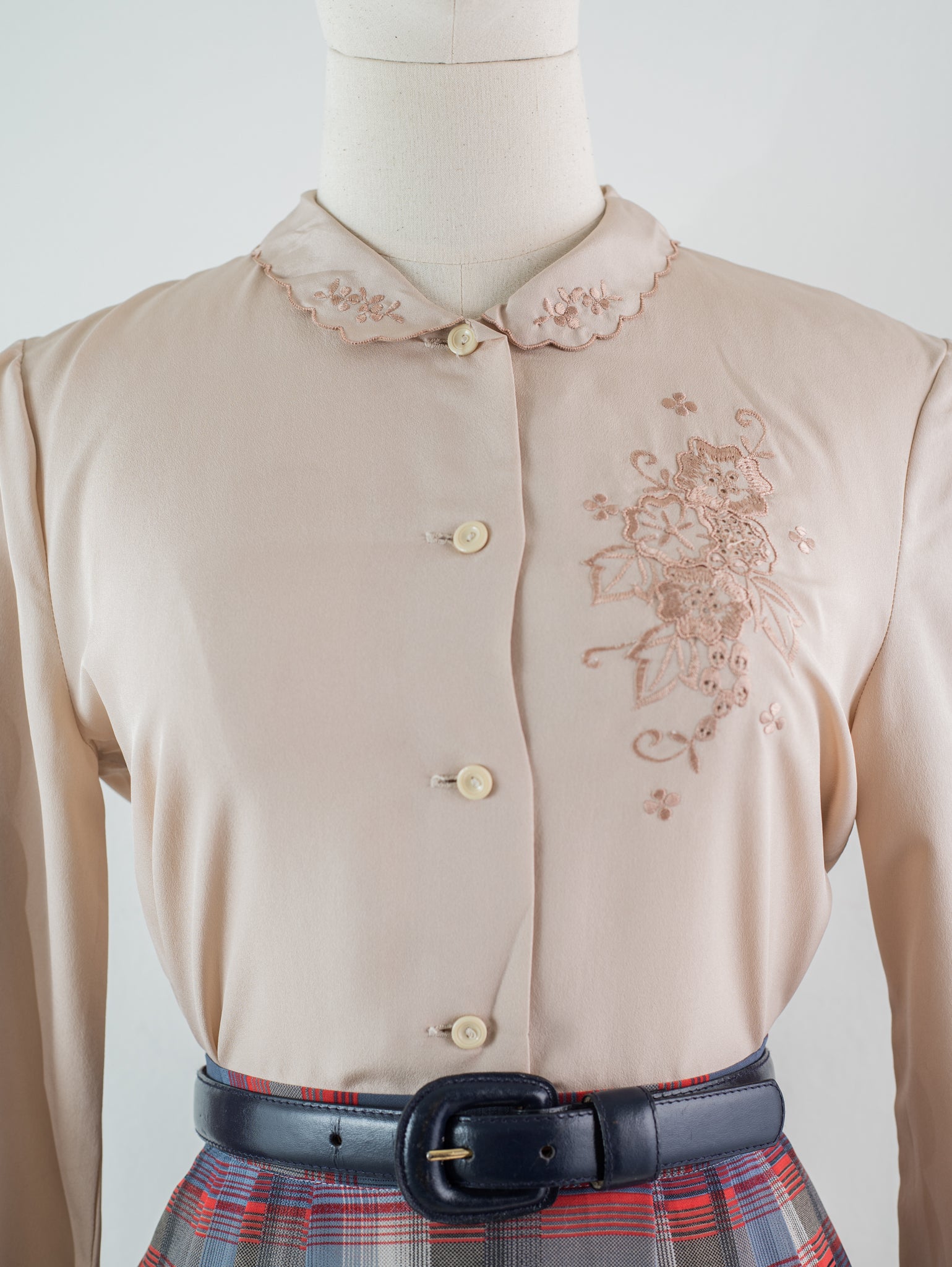 Silk embroidered vintage blouse