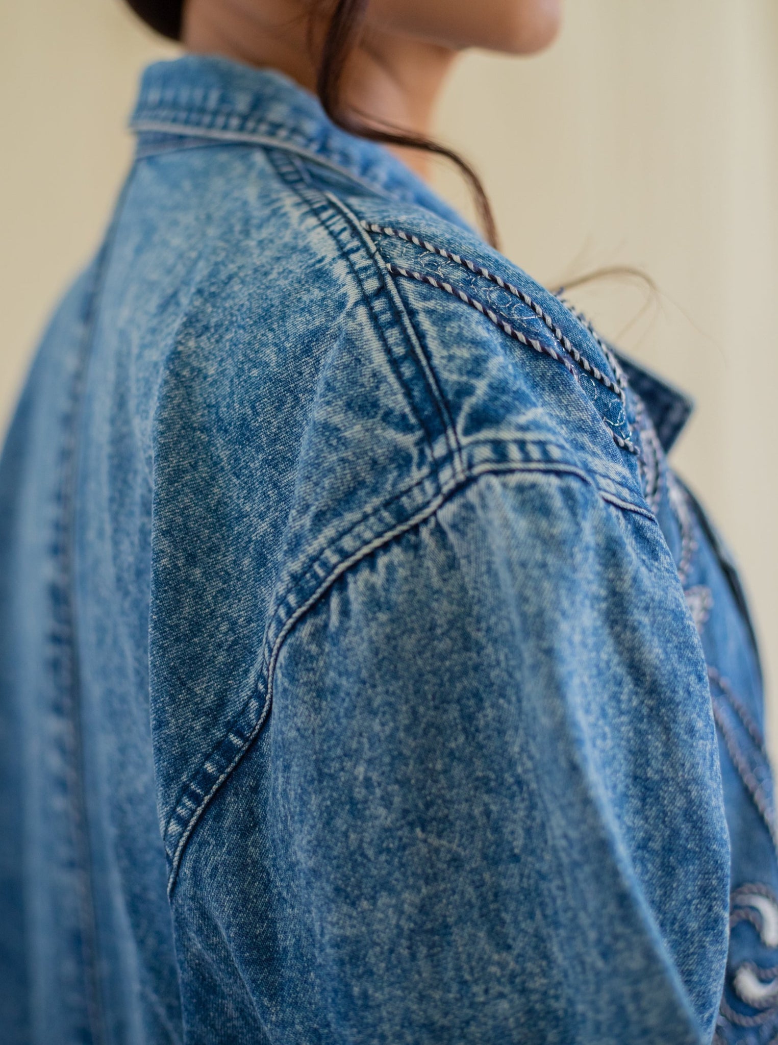 Oversized white embroidery vintage denim jacket