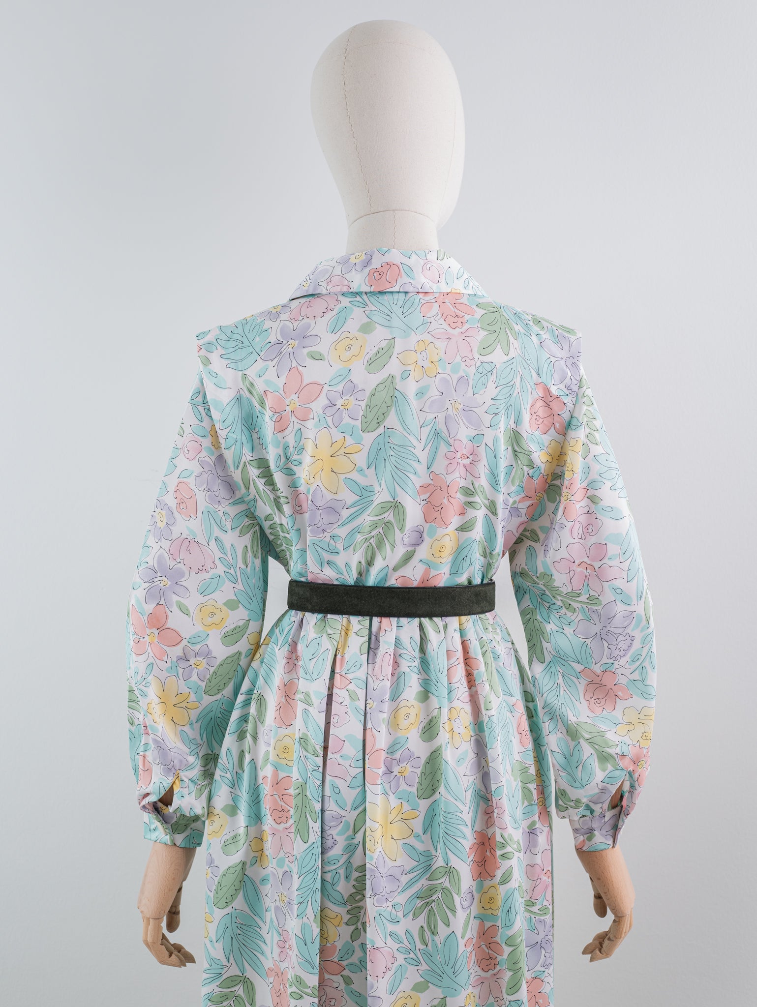 Floral print long sleeve vintage dress
