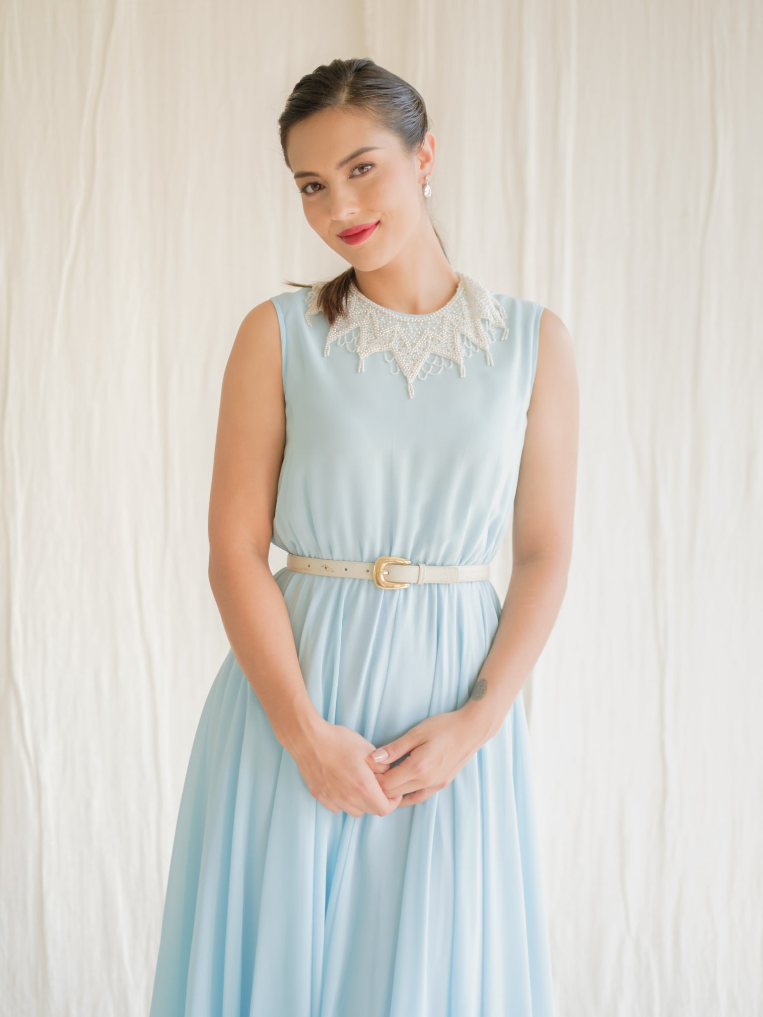 Vintage blue chiffon pleated sleeveless dress