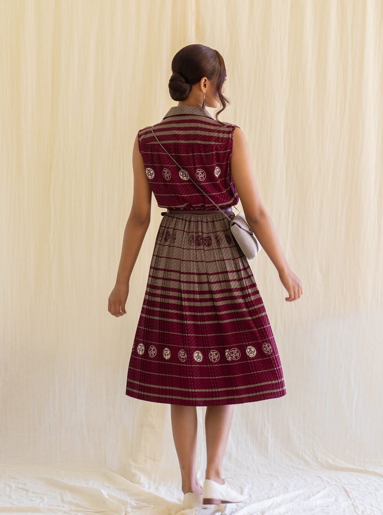 SUGARCREAM_VINTAGE_MAROON_SLEEVELESS_COLLARED_MIDI_DRESS_2
