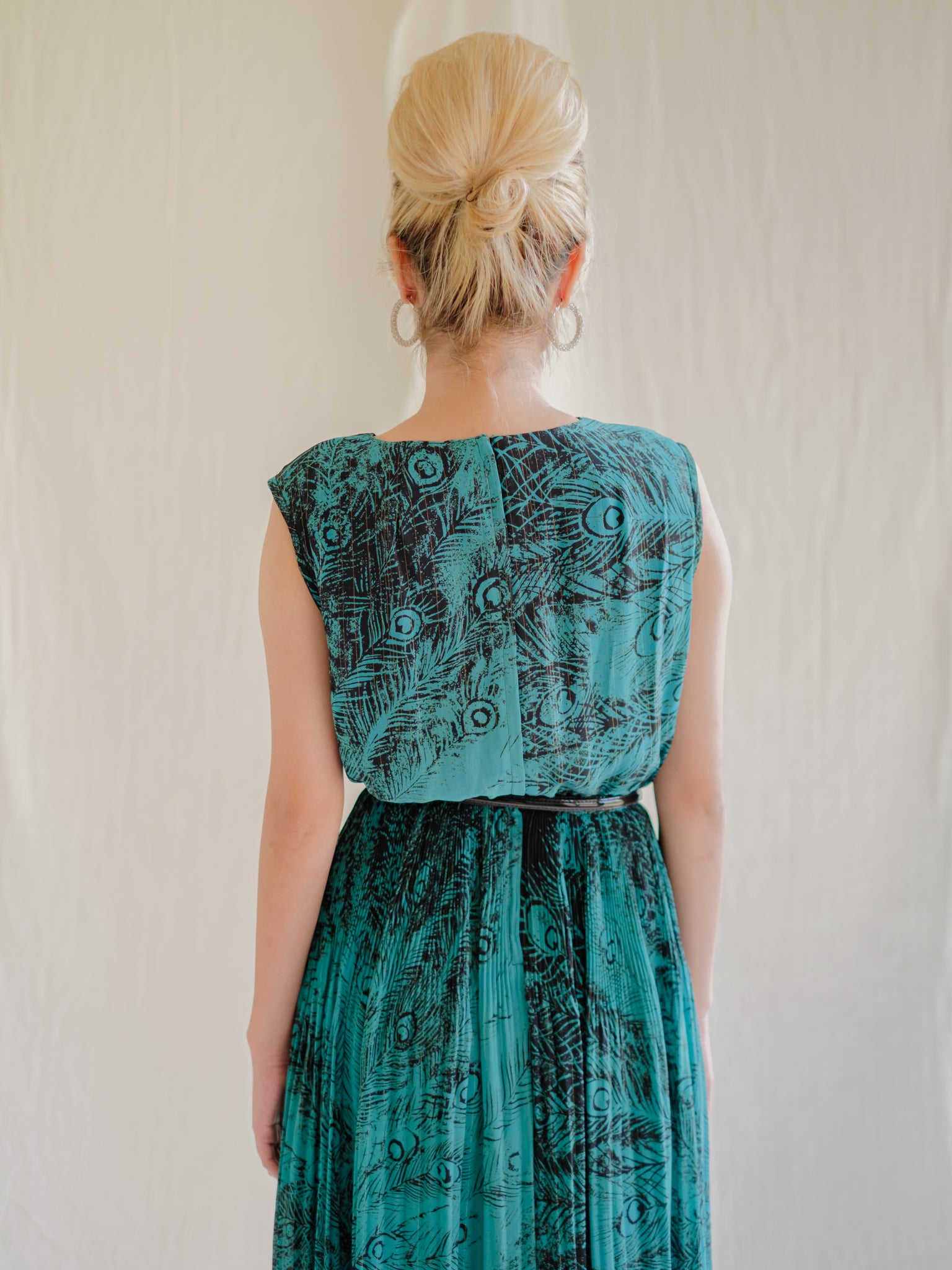 Green Peacock feather vintage dress