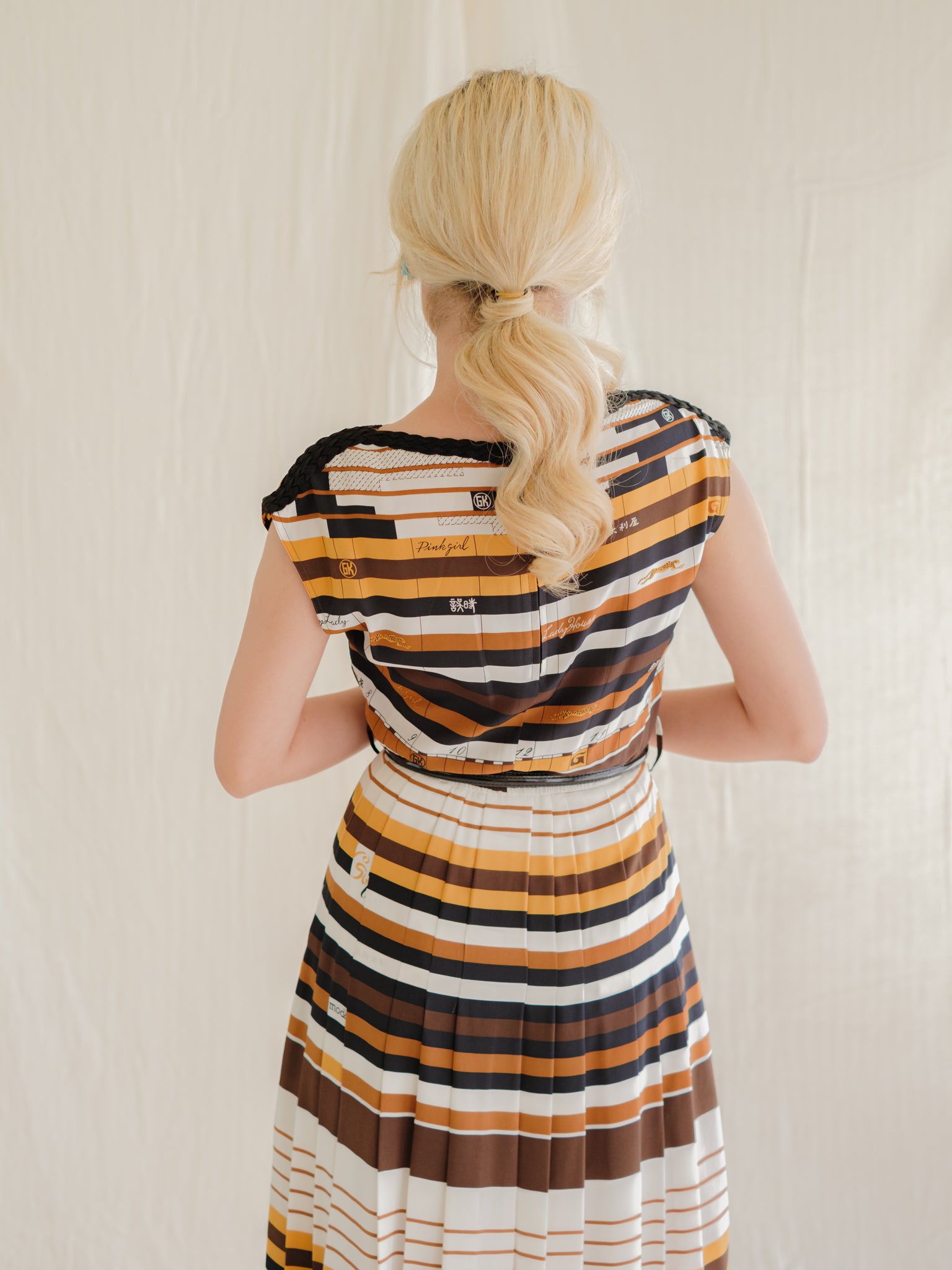 Striped pleated chiffon vintage dress