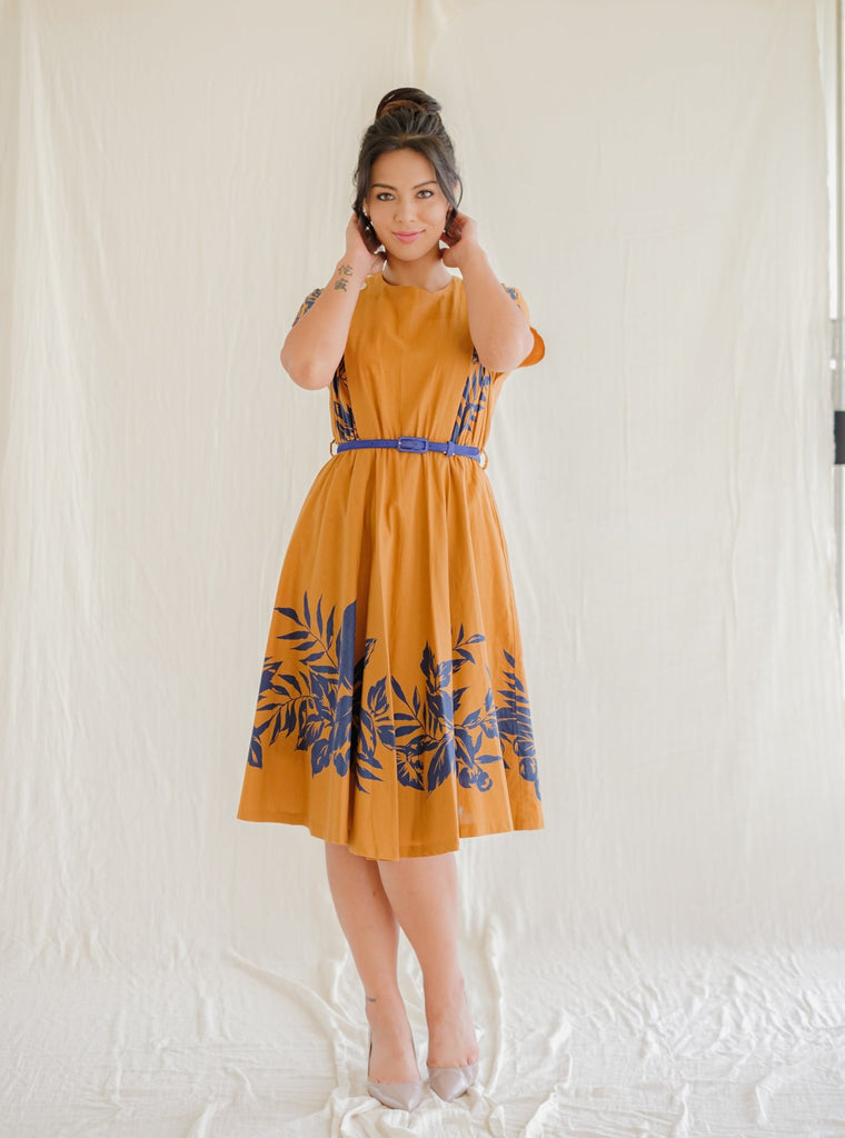 SUGARCREAMVINTAGE_VINTAGEDRESS_MUSTARD_MIDIDRESS_1