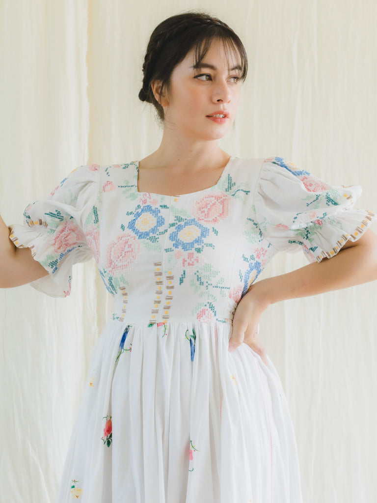 Sugar Cream Re-Dress Upcycled Linen Patchwork Embroidery Maxi Dress Sugar Cream Re-Dress Upcycled Linen Patchwork Embroidery Maxi Dress
