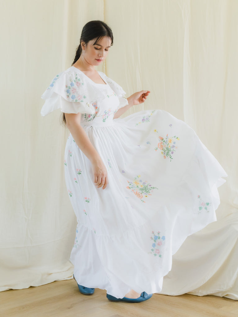 SUGARCREAM_REDESIGN_FLORAL_EMBROIDERED_WHITE_MAXI_DRESS_1