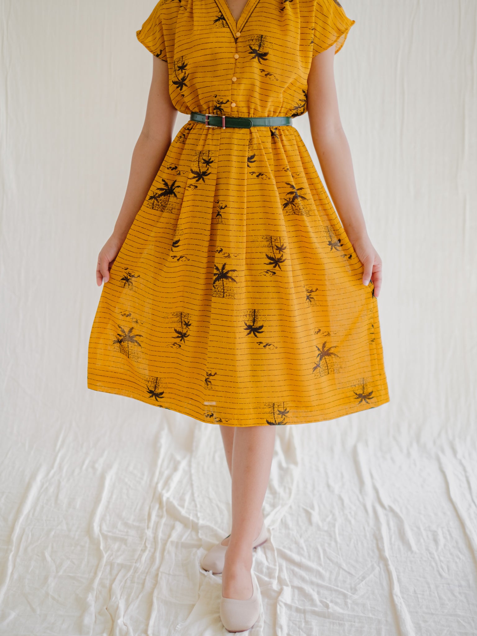 Mustard yellow palm tree vintage dress