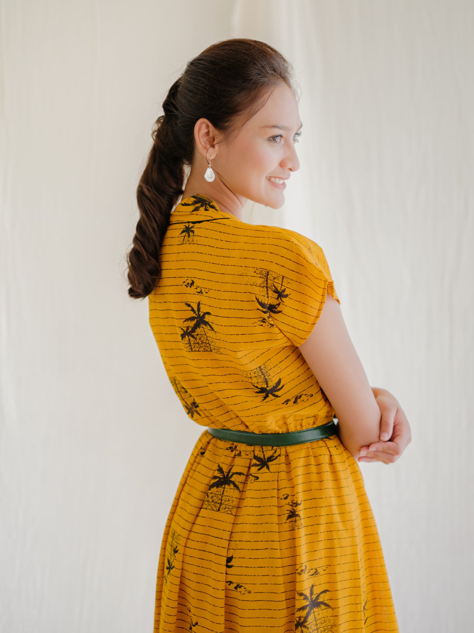 Mustard yellow palm tree vintage dress