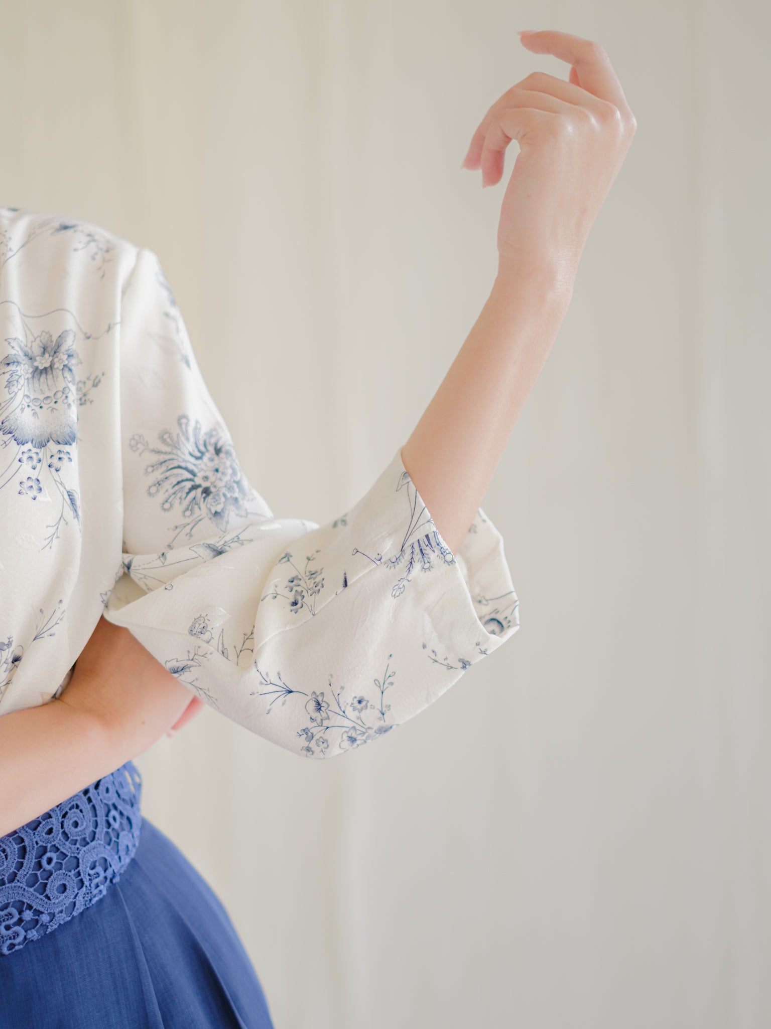 Mandarin chiffon vintage blouse