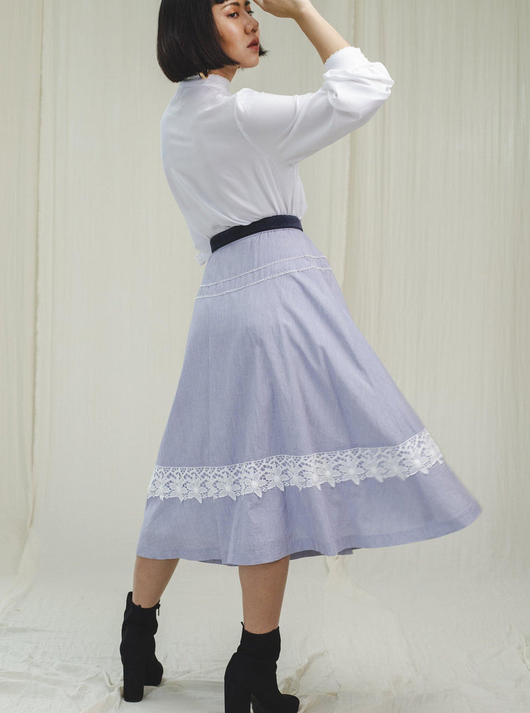 Skirt l Cotton light blue vintage skirt - Sugar & Cream Vintage